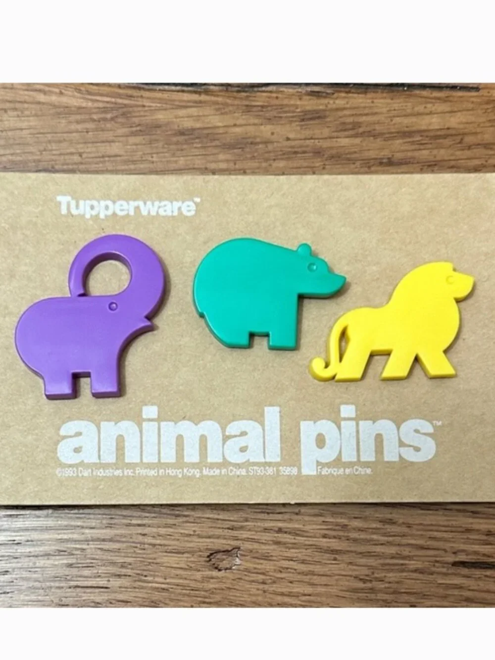 NWT Tupperware vintage animal pin set